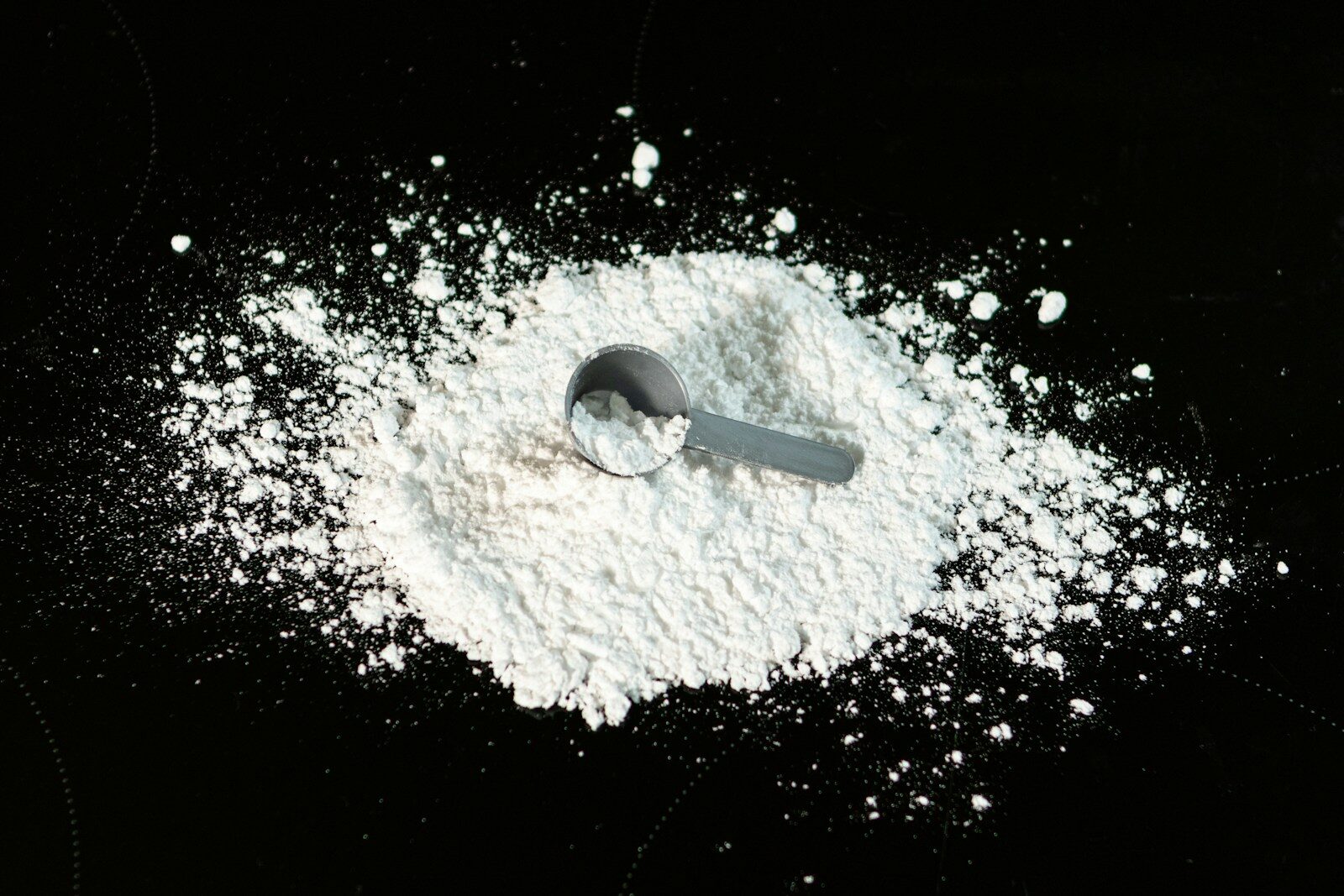 a scoop of powder